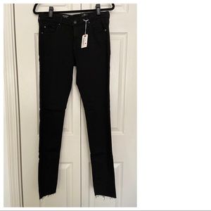 AG super skinny black jeans—the legging, NWT